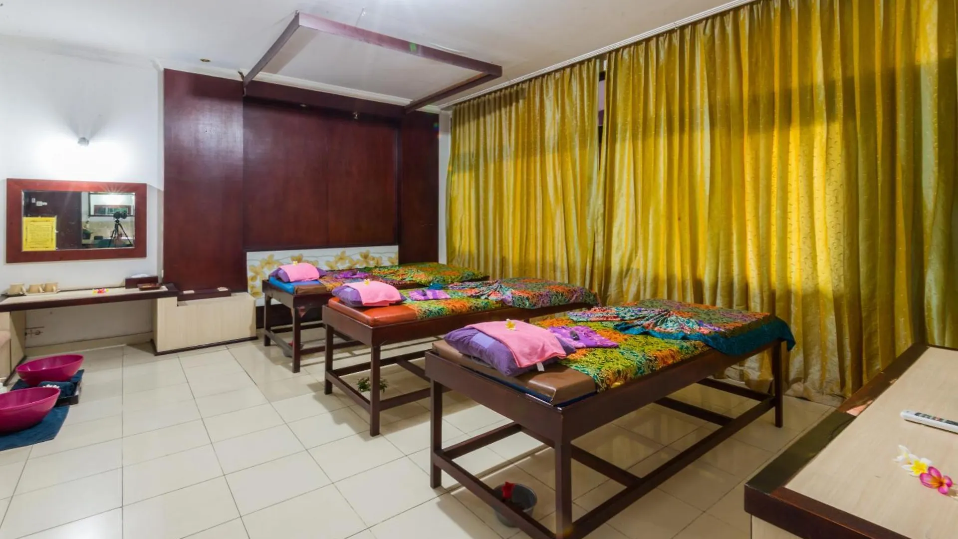 One Bedroom Villa With Private Pool Near Dps Airport Kuta  Kuta (Bali)